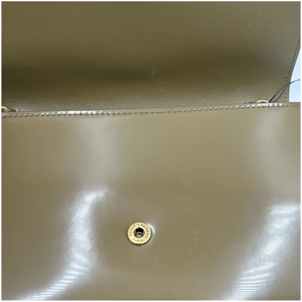 Saint Laurent Ysl Tan Leather
Clutch/chain wallet made in Italy - Picture 7 of 8